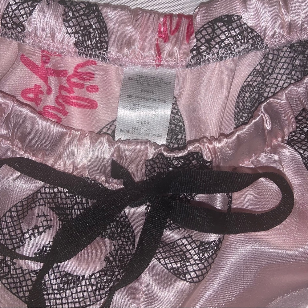 BARBIE & KEN PJ SHORTS SILK SIZE SMALL WOMEN - Picture 3 of 5